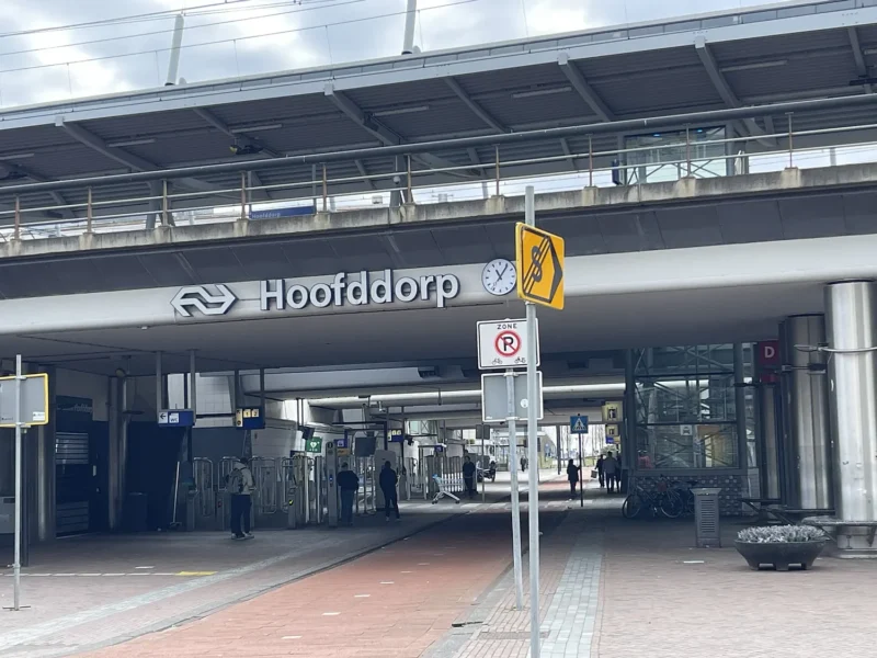 Station Hoofddorp
