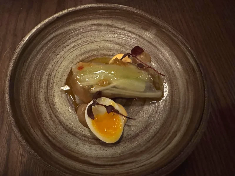 Springroll met kwartelei