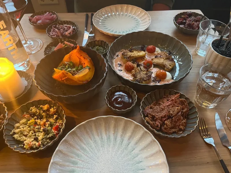 Shared dining