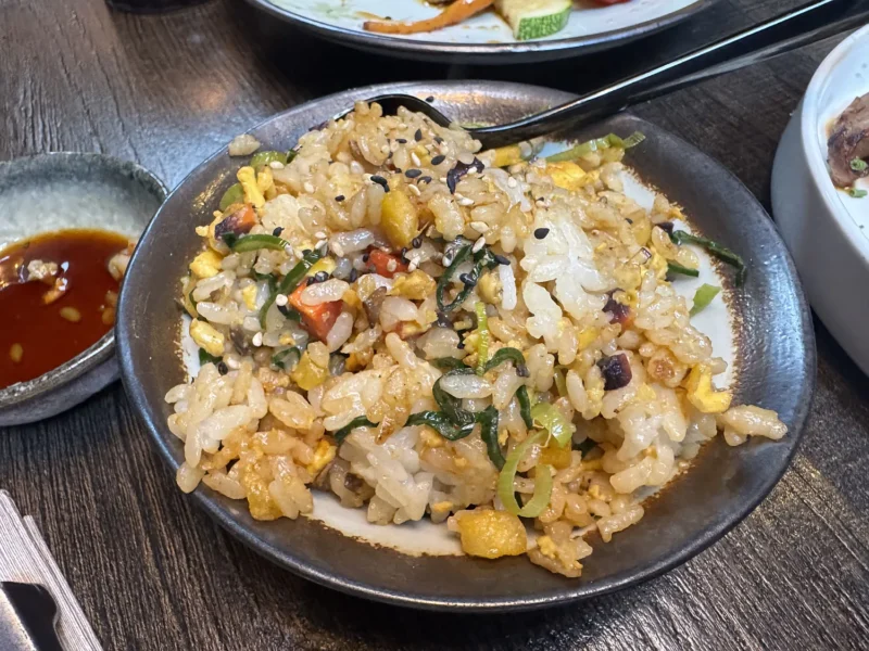 Gebakken rijst voor erbij