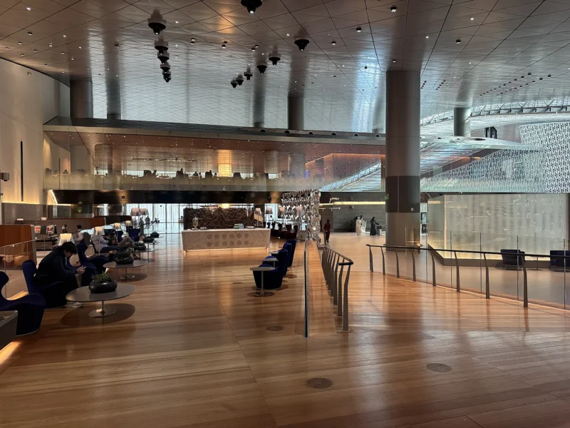 Rustig op dit tijdstip in de lounge