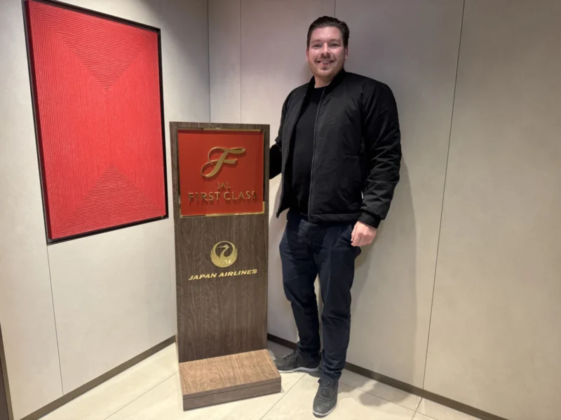 Japan Airlines First class lounge