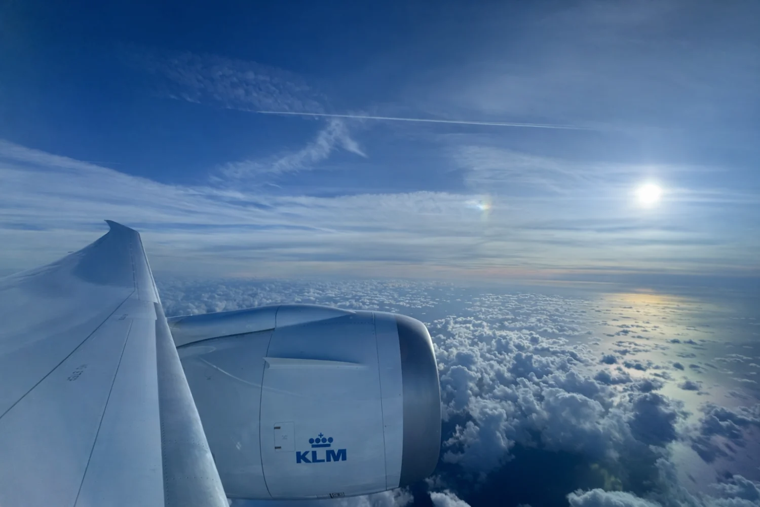 KLM Boeing 787 moter